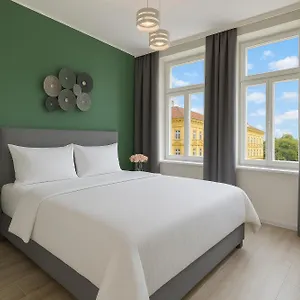 Kinsky Garden And By Dwellfort Aparthotel Prague