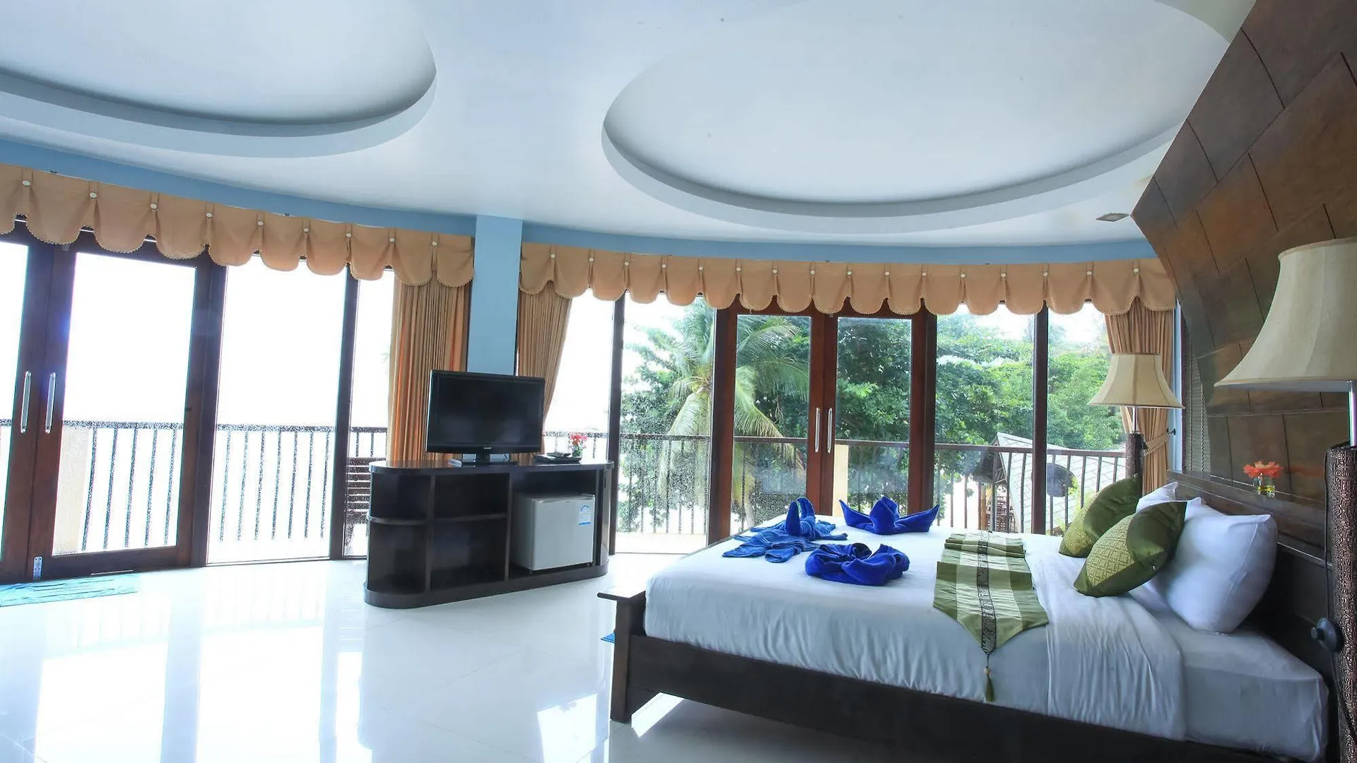 Koh Tao Regal Resort - Sha Plus